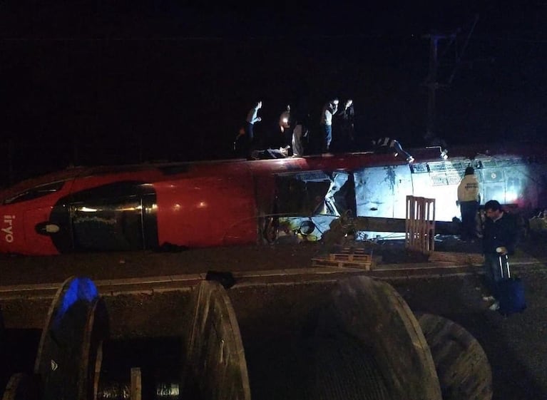 Trágico choque de trenes en España.