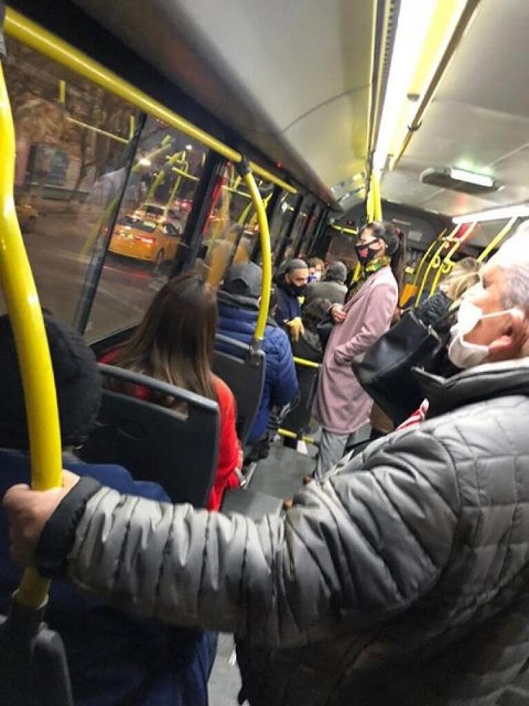 Transporte urbano: pasajeros reclaman que no se cumplen protocolos ni distanciamiento