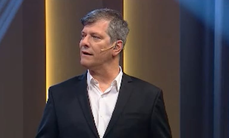 Tras 15 años Mario Pergolini volvió a la televisión: ironías, guiños políticos, ovación y un invitado especial