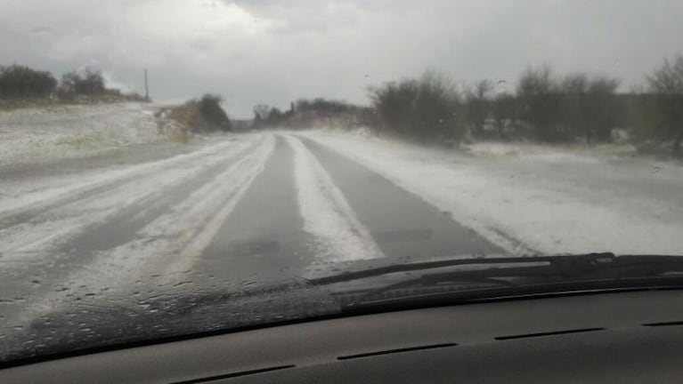 Tras el impresionante granizo, se mantienen dos alertas