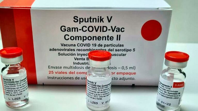 Tras largas demoras, empezarán a circular los componentes "2" de la Sputnik V.