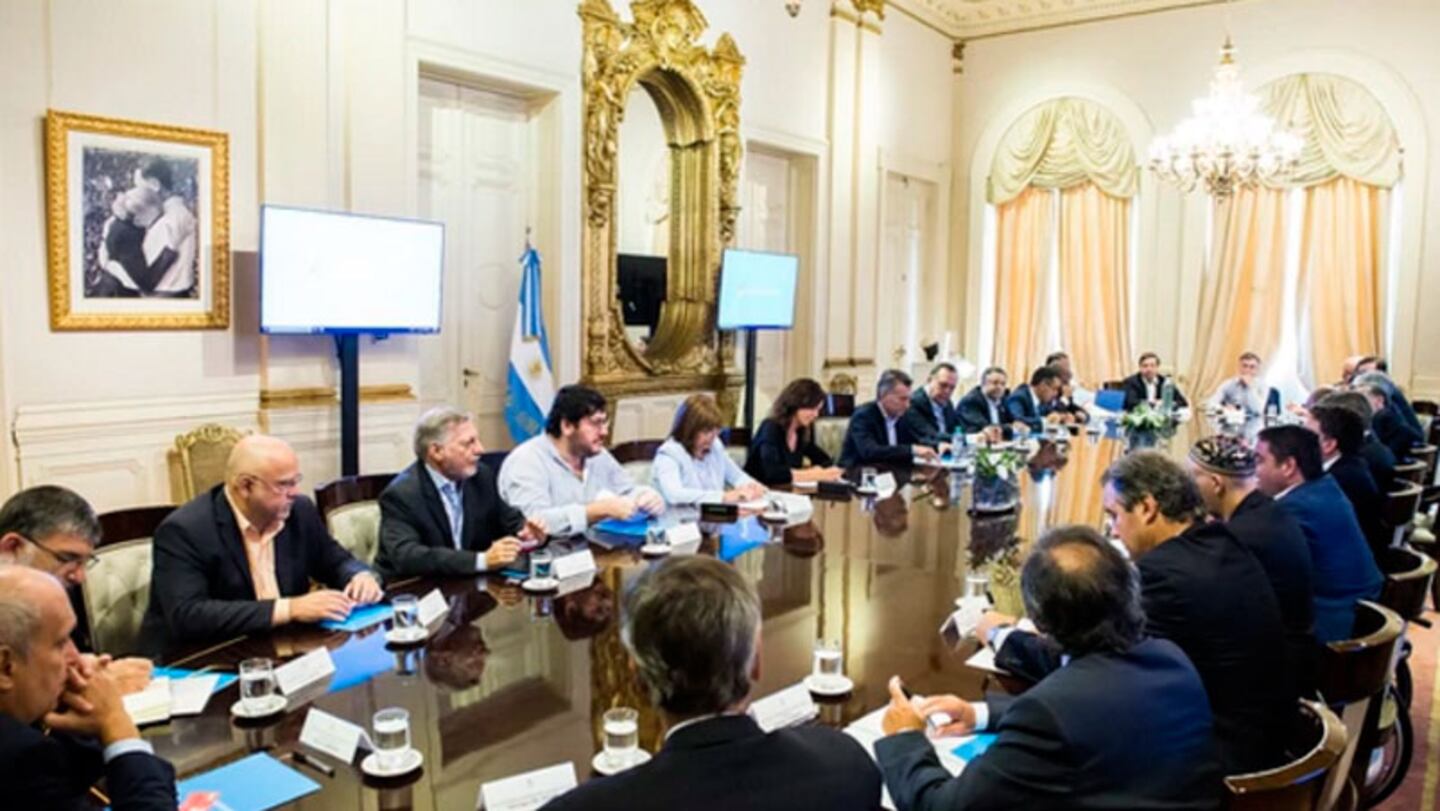 Tras los anuncios de Macri, el ministro Jorge Triaca hizo su propia catarsis en el Gabinete.