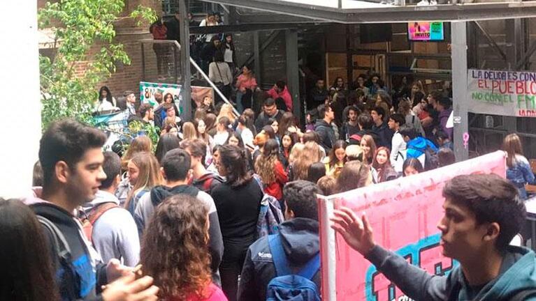 Tras los reclamos, suspendieron los exámenes en la Facultad de Derecho de la UNC