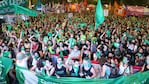 Tras más de 12 horas vigilia, hubo festejo verde en Córdoba. 