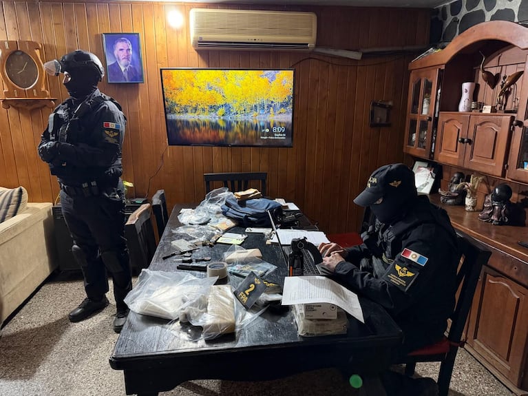 Tras un año de investigación, cayó una mega banda narco.