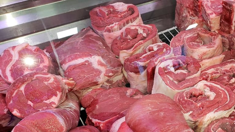 Tres cortes de carne de consumo masivo se venderán con rebajas.