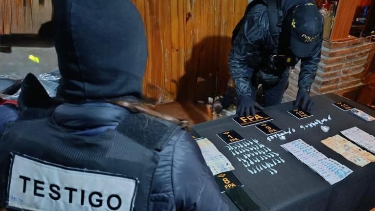 Tres detenidos por vender cocaína en Cruz Alta.