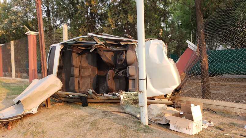 Tres jóvenes resultaron heridos tras el accidente