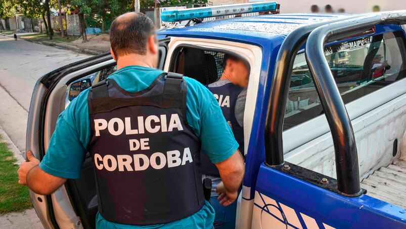 Tres policías fueron arrestados y trasladados a Bouwer. Foto ilustrativa.