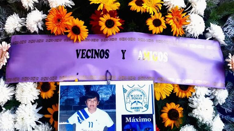 Tristeza durante el velorio de Máximo Jerez.