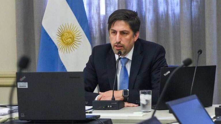 Trotta aclaró que sí podría extenderse el ciclo lectivo.