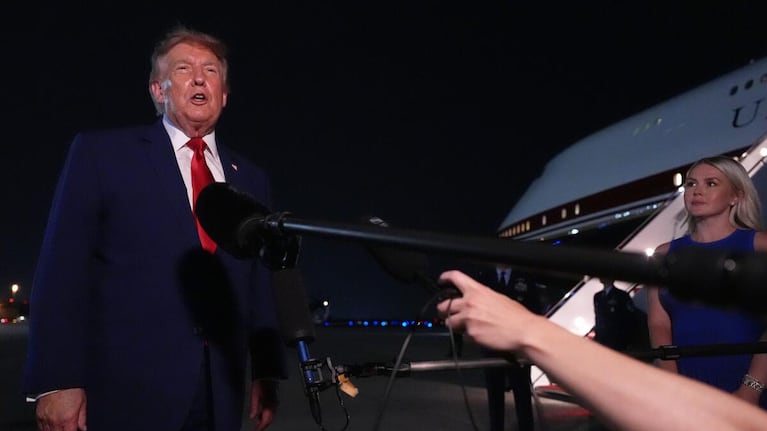 Trump cambió de avión en secreto en Turquía debido a preocupaciones de seguridad.