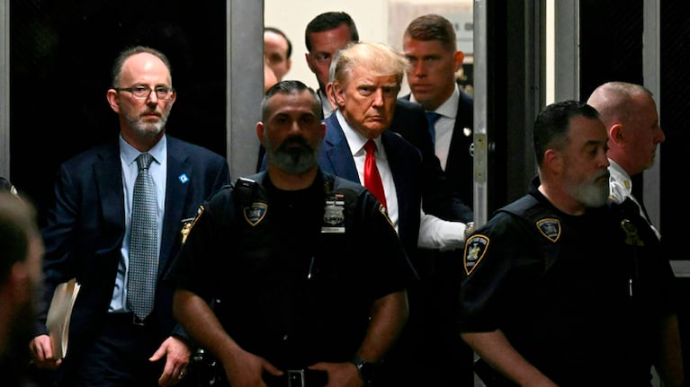 Trump está acusado de sobornar a una actriz porno. Foto: New York Magazine.
