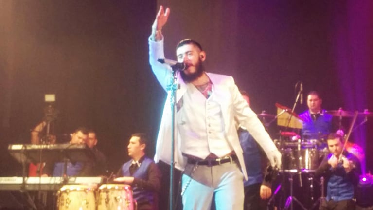 Ulises Bueno comenzó la conquista de Buenos Aires en el Gran Rex. Foto: Silvia Pérez Ruiz.