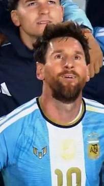 Ulises Bueno musicalizó la última vuelta olímpica de Messi con el tema ideal para un histórico momento