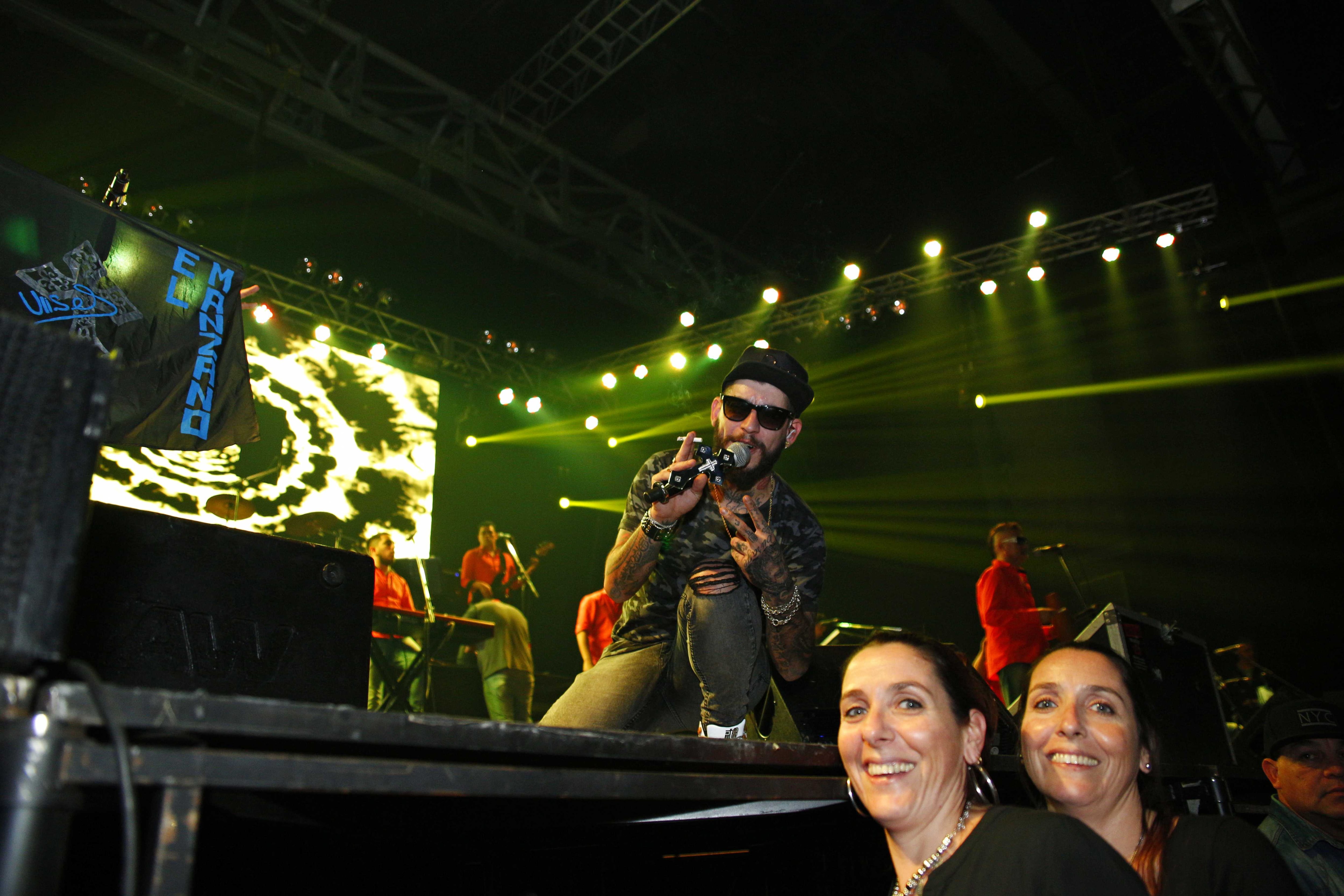 Ulises Bueno repletó la Plaza de la Música. Foto: Nicolás Potenza.