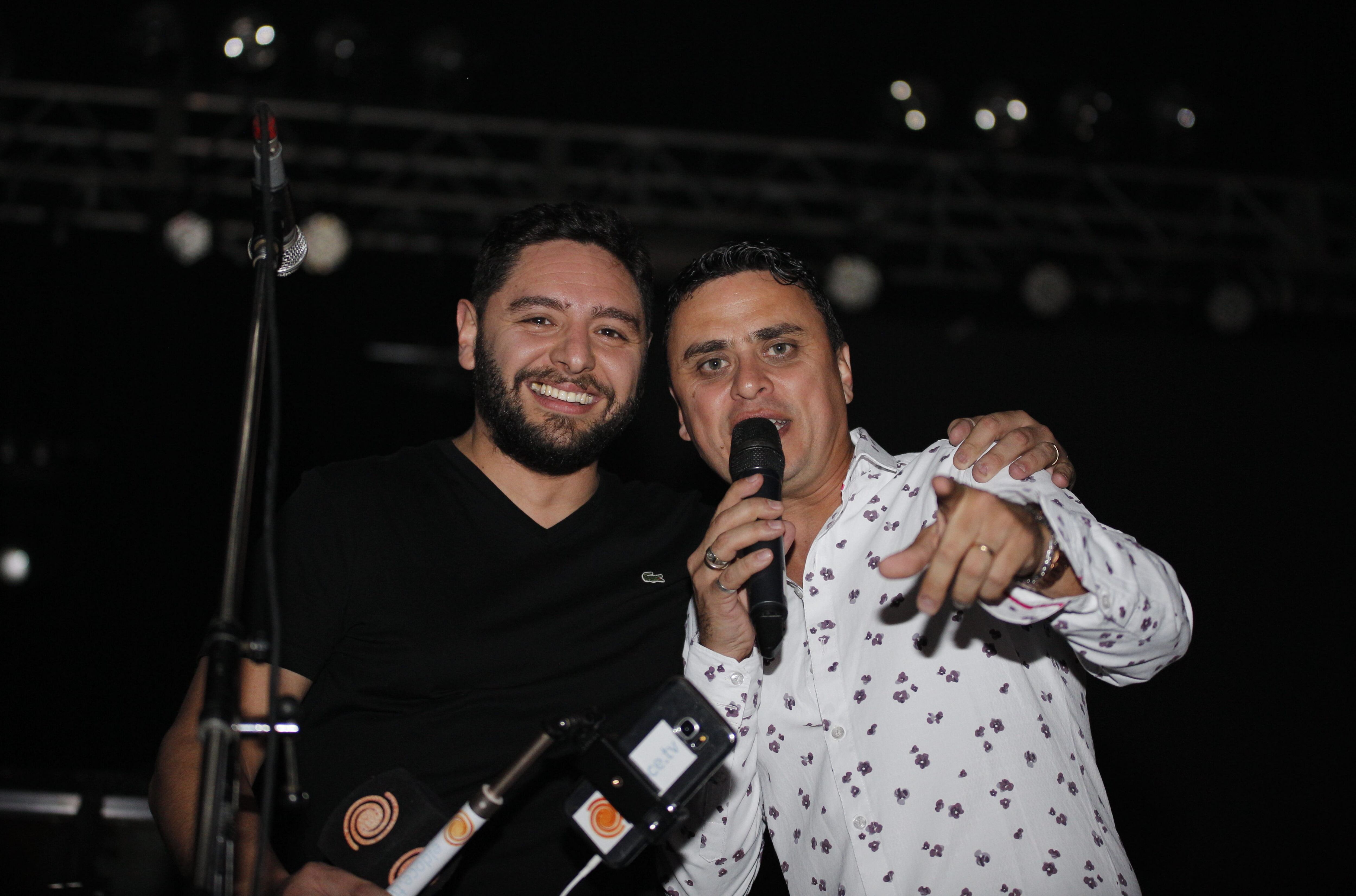 Ulises Bueno repletó la Plaza de la Música. Foto: Nicolás Potenza.