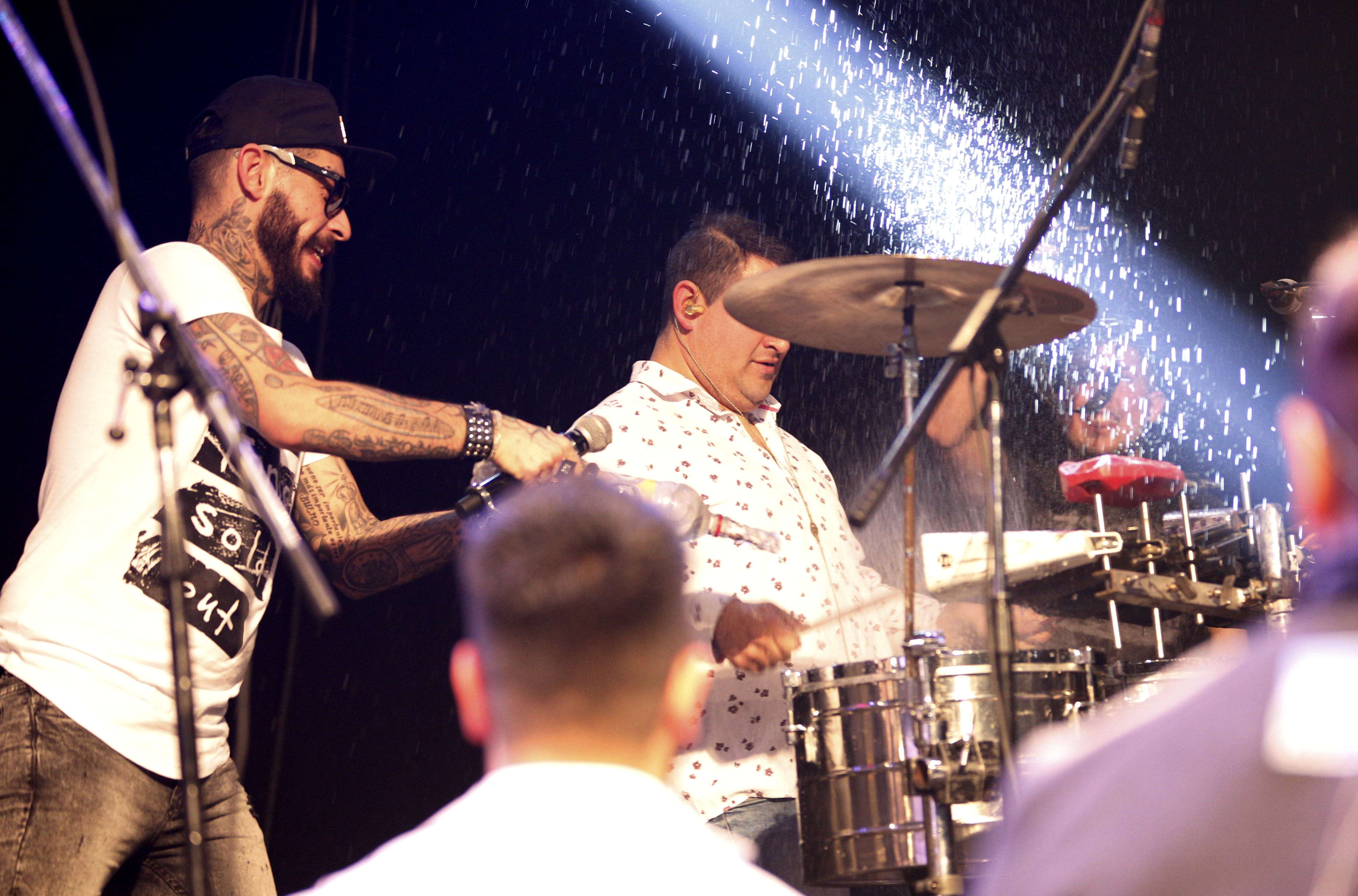 Ulises Bueno repletó la Plaza de la Música. Foto: Nicolás Potenza.