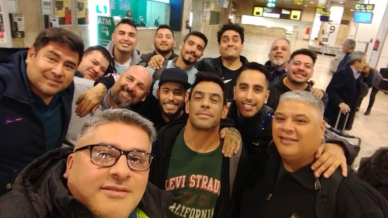 Ulises saluda desde España previo al show