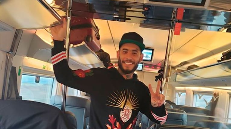 Ulises viajó en el tren rápido AVE de Madrid a Barcelona.