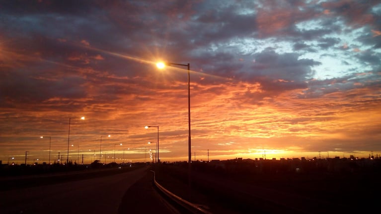 Un amanecer cordobés digno de una postal. Foto: Marcelo Carretero.