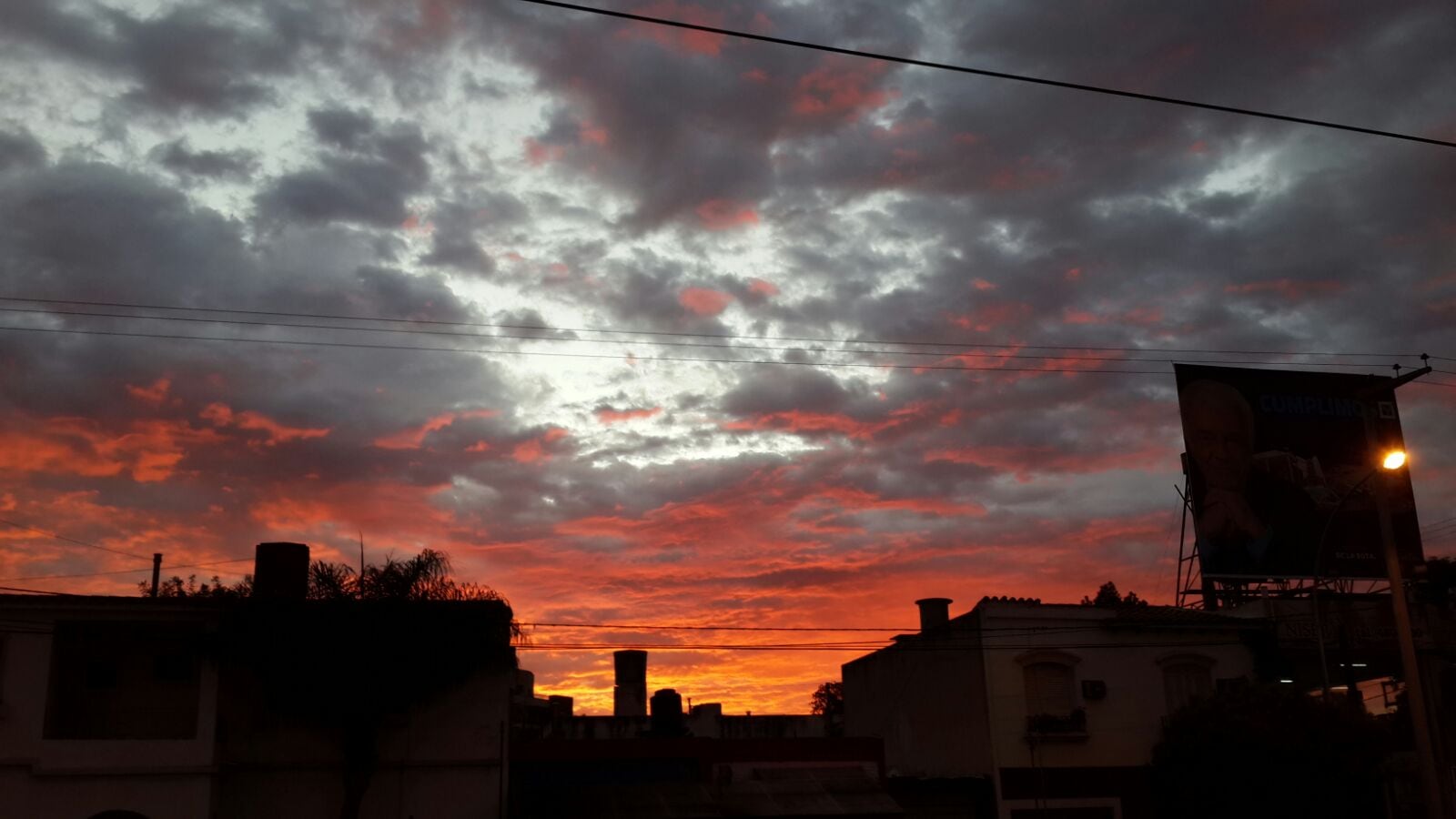 Un amanecer cordobés digno de una postal. Foto: Seba Pfaffen.