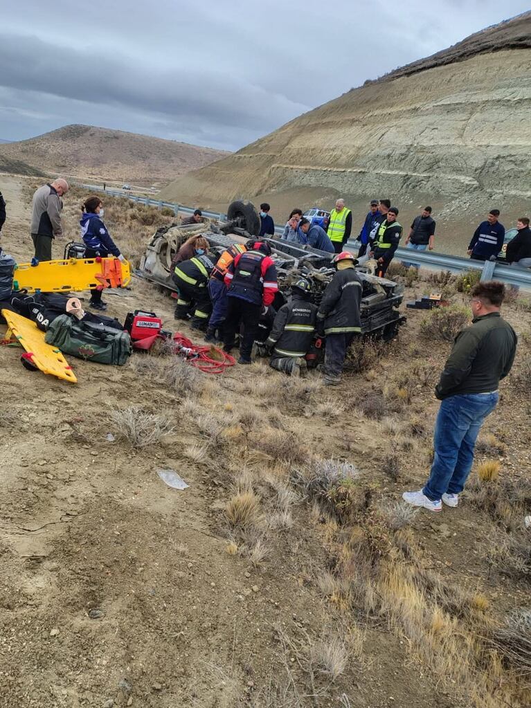 Un árbitro murió en un terrible accidente de tránsito en Santa Cruz.