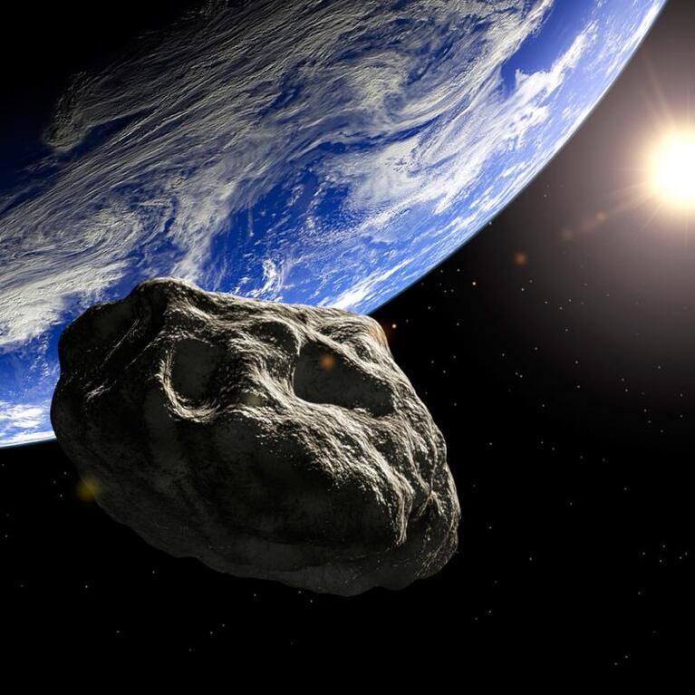 Un asteroide pasó muy cerca de la Tierra