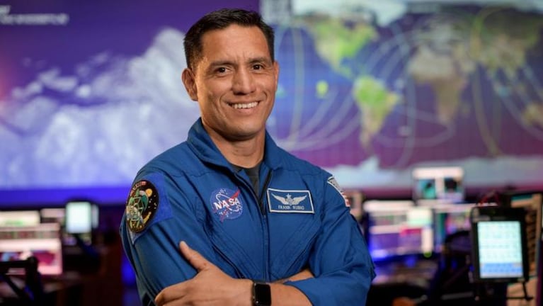 Un astronauta latino está varado en el espacio y puede batir un récord