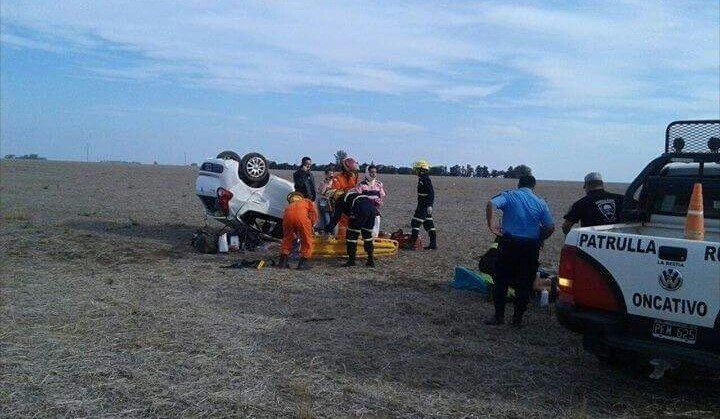 Un auto terminó ruedas para arriba. Afortunadamente no hubo víctimas fatales.