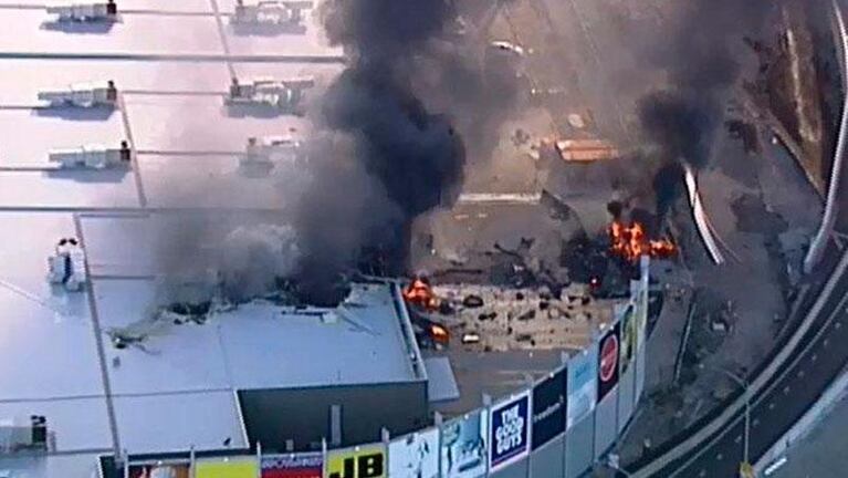 Un avión se estrelló contra un shopping en Melbourne