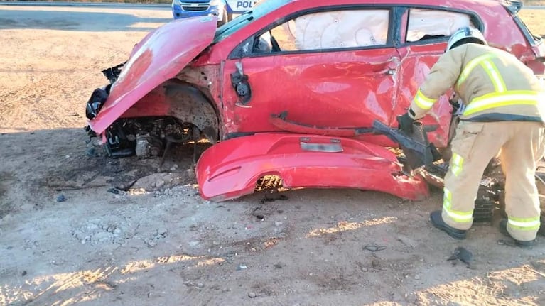 Un chico de 13 años salió en auto y protagonizó un accidente.
