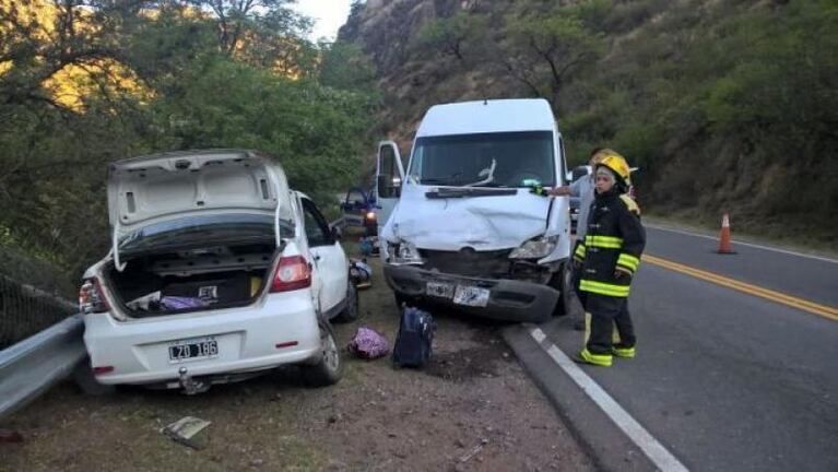 Un choque en la Ruta E 55 dejó dos heridos