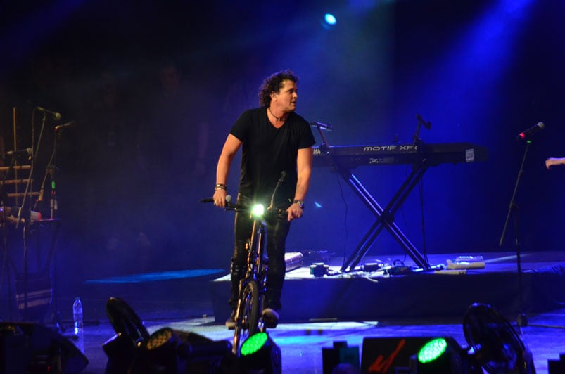 Un cierre de lujo con Carlos Vives, Abel Pintos y Luciano Pereyra. Foto: Francesco Trombetta.