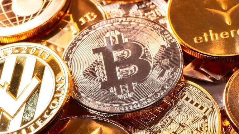 Un cirujano y un empresario de Córdoba fueron condenados por estafar con criptomonedas