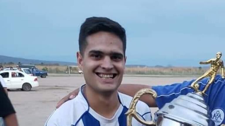 Un club unido por dos pasiones: el fútbol y el cuarteto.