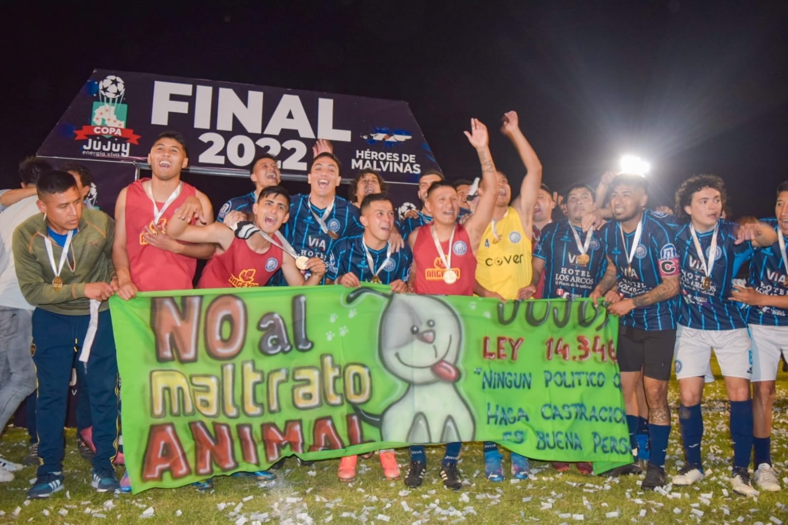 Un club unido por dos pasiones: el fútbol y el cuarteto.