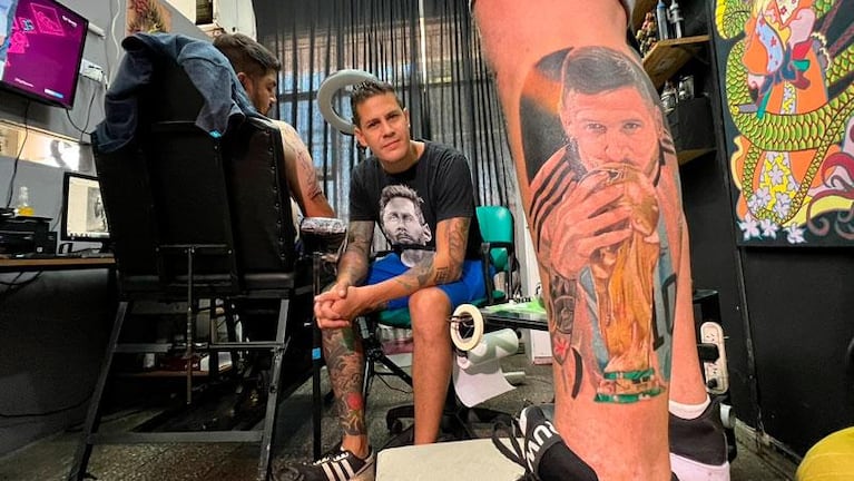 Un cordobés fue el primero en tatuarse a Messi con la Copa del Mundo