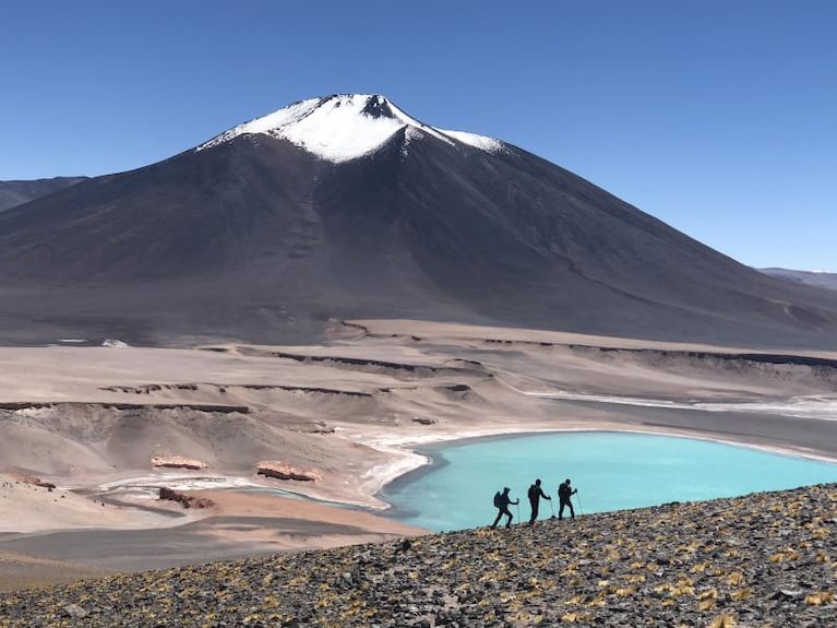 Un cordobés murió subiendo el volcán más alto del mundo: investigan quién tuvo la culpa