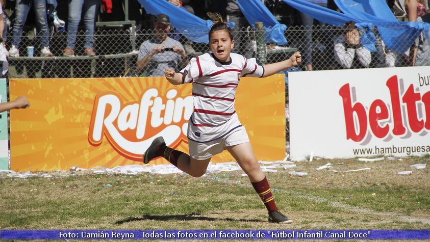 Un domingo lleno de goles y emociones en el torneo de El Doce.