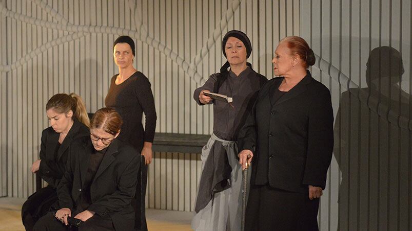 Un elenco de lujo protagoniza la obra en Carlos Paz. Foto: Lucio Casalla / ElDoce.tv