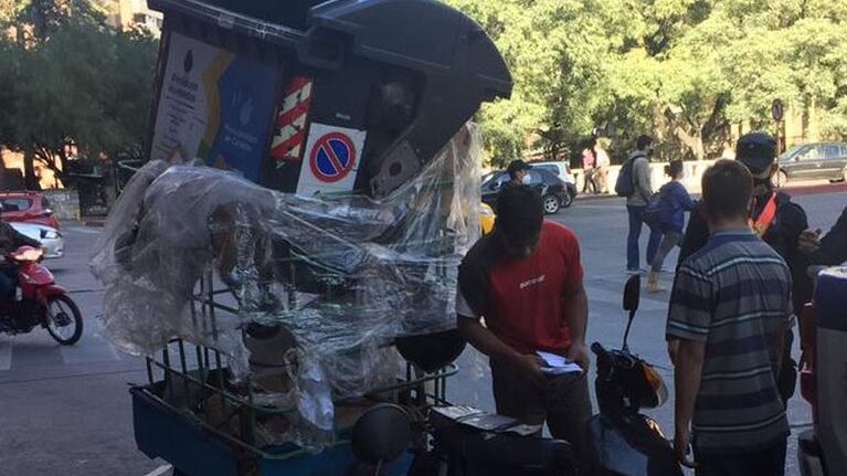 Un empleado de la Municipalidad dio avisó a la Policía.