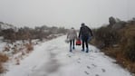 Un equipo de Salud del municipio de Mina Clavero fue a testear a la montaña en medio de la nieve.