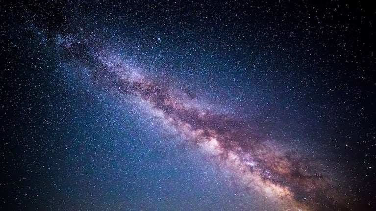 Un espectacular fenómeno astronómico podrá verse en el cielo nocturno de febrero: dónde y cómo observarlo. (Foto: AdobeStock)