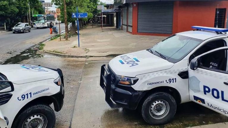 Un grupo comando rescató a un preso a balazos cuando lo trasladaban en ambulancia