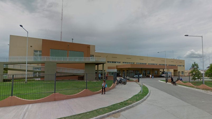 Un grupo de personas "pro-vida" protestó en el hospital para intentar impedir el aborto. / Foto: Google Maps