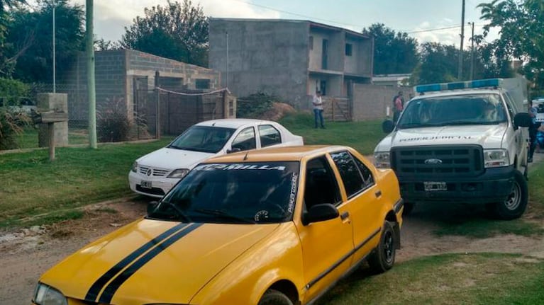 Un hijo de la mujer la encontró muerta en su casa.
