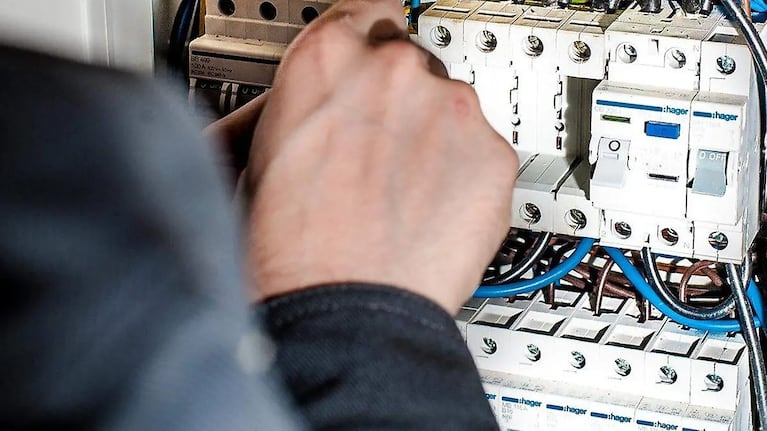 Un hombre murió electrocutado en Córdoba.