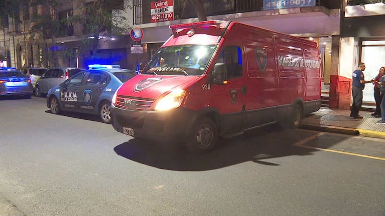 Un hombre murió y su amigo perdió el conocimiento tras un confuso episodio en el barrio porteño de Balvanera. (Foto: captura de TN).