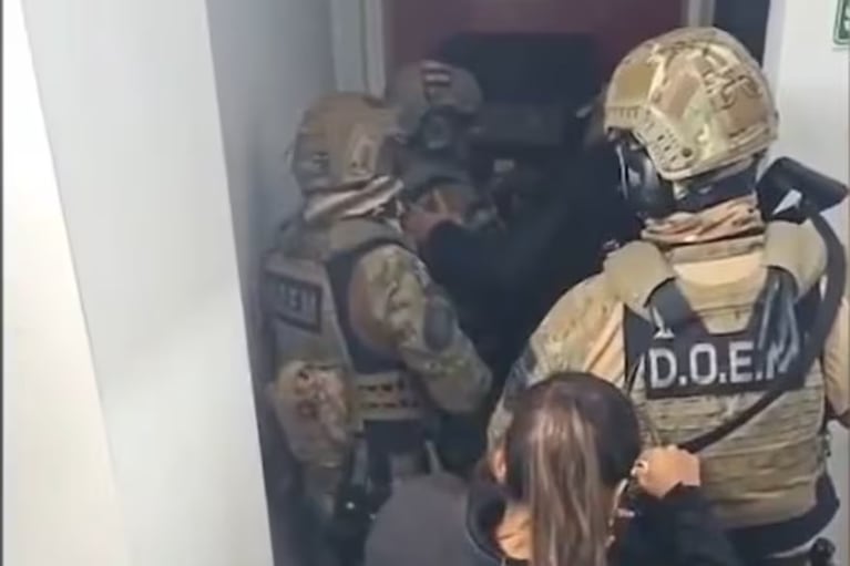 Un hombre tomó de rehén a su mamá,
